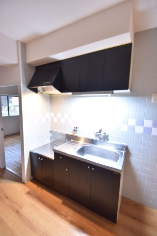 大阪市都島区中野町１丁目の賃貸マンションのキッチン