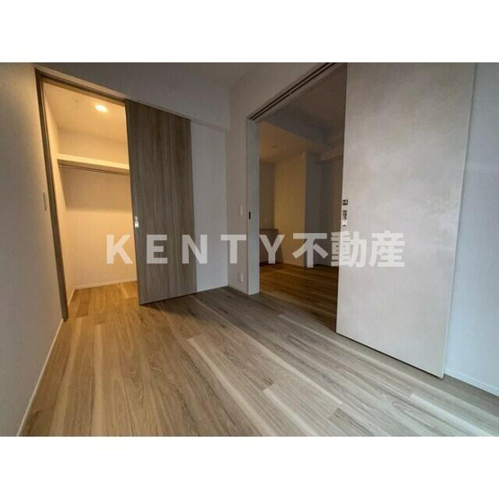 【寝室】 | ブランズ西小山 | 広くて明るい寝室