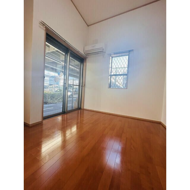 Ｐｒｅｍｉｕｍ　Ｒｅｓｉｄｅｎｃｅ　ＩＳＯＧＯの居間・リビング