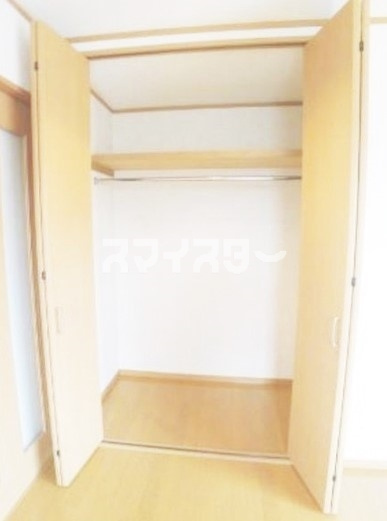 エスカーラ真間の収納