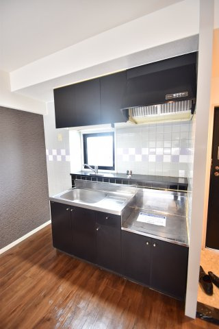 大阪市都島区中野町１丁目の賃貸マンションのキッチン