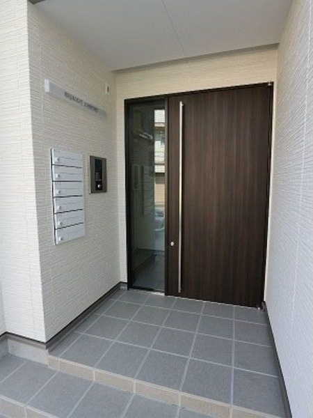 REGALEST COMFORTのエントランス