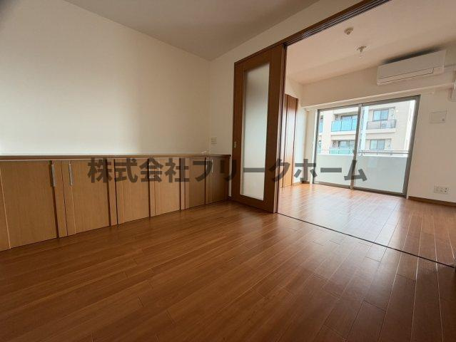 小金井市本町４丁目の賃貸マンションの居間・リビング