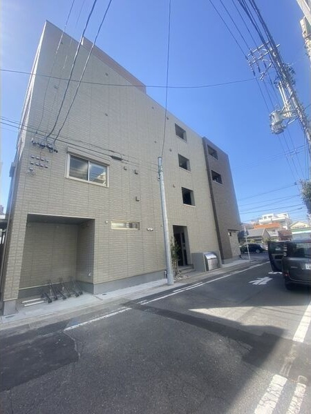 エクラージュMの周辺