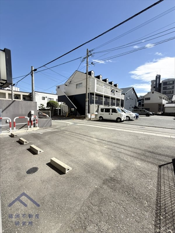 アルファステイツ箱崎の駐車場|エントランスを通らずお部屋から駐車場へアクセスできます