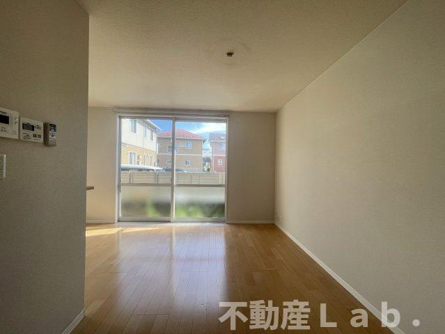 ガーデンコート　Ⅲ棟の洋室|※同一建物１階のお写真です。