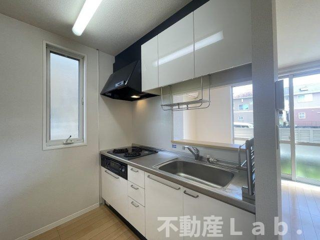ガーデンコート　Ⅲ棟のキッチン|※同一建物１階のお写真です。