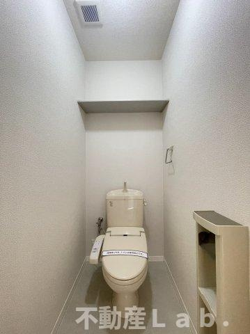 ガーデンコート　Ⅲ棟のトイレ|※同一建物１階のお写真です。