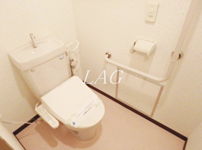 【トイレ】 | ルミエールドゥ加平 | トイレです。
