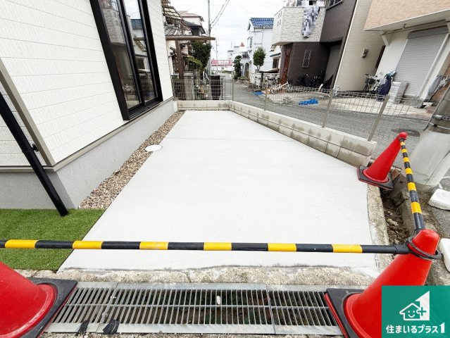 ◆羽曳野市野々上　新築一戸建ての駐車場|駐車スペース！散水栓があるので、こまめに愛車を洗えます！