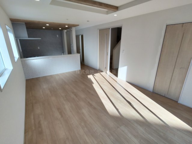 【居間・リビング】の画像