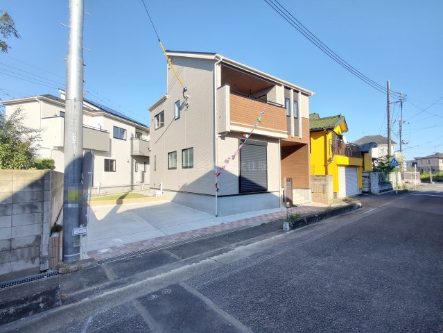 【前面道路含む現地写真】の画像