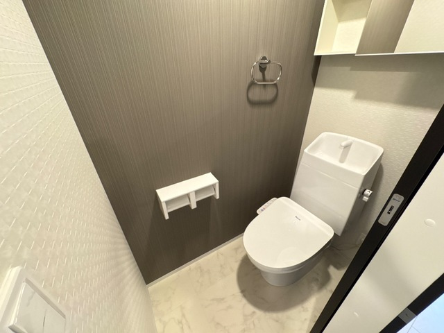 トウリ ルームズ徳川東のトイレ