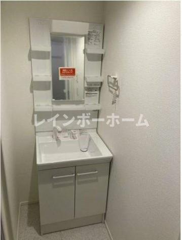 所沢市大字上安松のアパートの独立洗面台