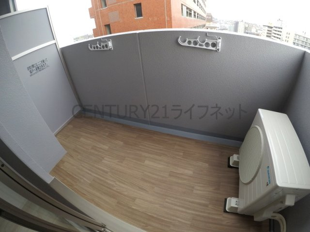 【バルコニー】 | アドバンス江坂ラシュレ