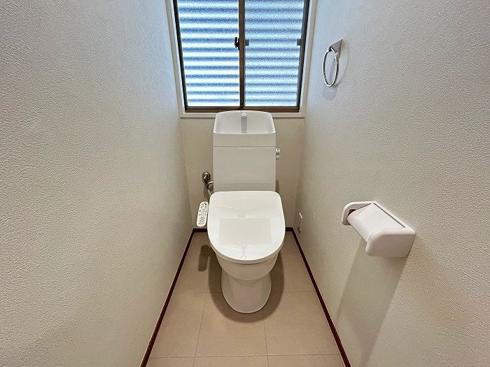 須磨区南落合１丁目　リフォーム済中古戸建のトイレ|シンプルで使いやすいトイレです