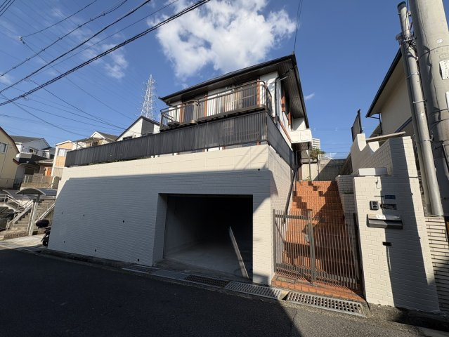 須磨区南落合１丁目　リフォーム済中古戸建