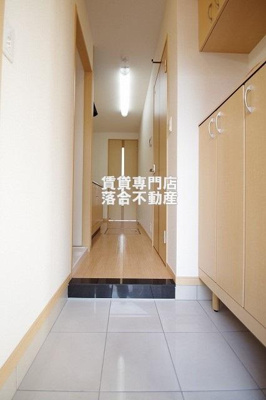 【玄関】 | ラ・ヴィーブル | ゆったりとした玄関