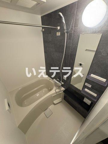 ワールドアイ神戸ハーバーランドⅢの浴室