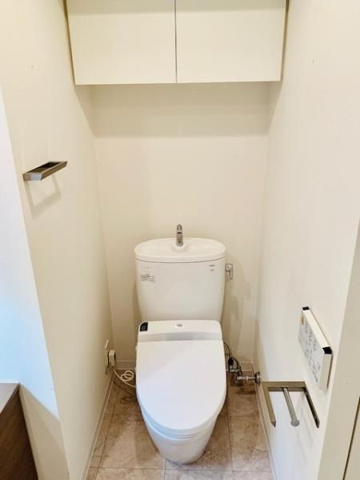Ｂｒｉｌｌｉａ　ｉｓｔ　北沢ＫＥＹＡＫＩのトイレ|※他号室の参考写真です。