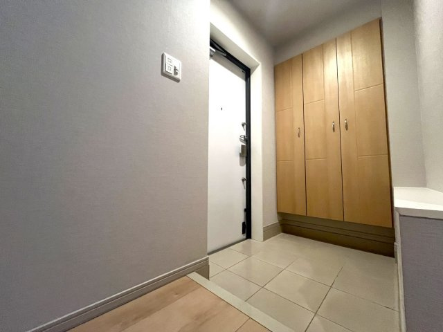 ヒューマインド南福岡かえで通りの玄関|シューズボックス付きなので玄関をきれいに保てます☆靴が多い方も収納場所には困りません☆
