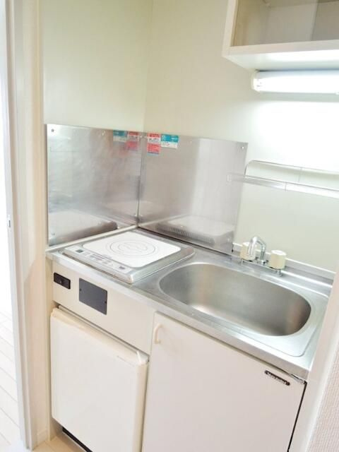横浜市南区浦舟町３丁目の賃貸マンションのキッチン