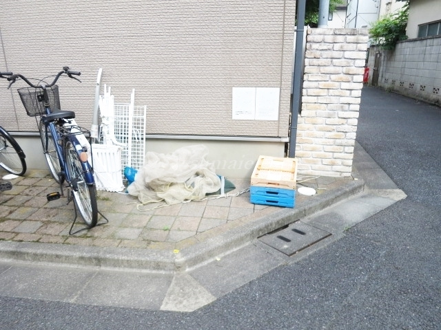 リースランド十条のその他共用部分|ゴミ置き場です☆