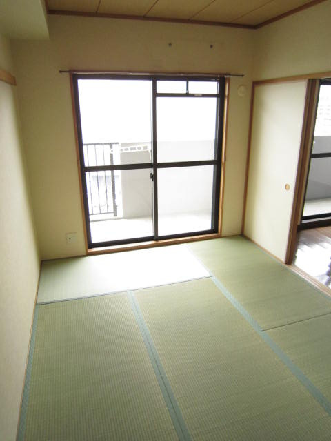 ベルク長岡京の寝室
