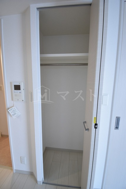 プレサンス心斎橋ラヴィの収納