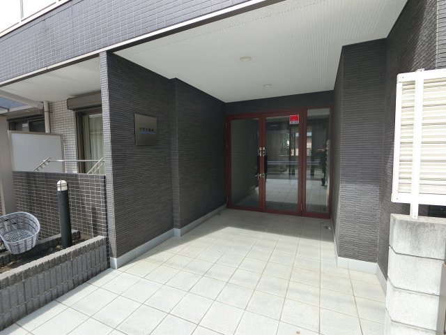 アテナ宮本のエントランス