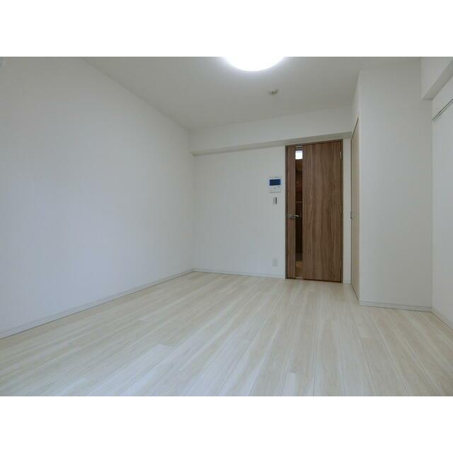 横浜市中区扇町２丁目の賃貸マンションの寝室