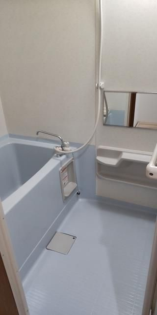 日野市新町２丁目のアパートの浴室