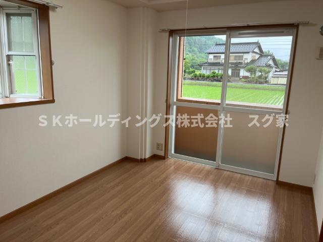 明和マンションⅠの内装|南側洋室