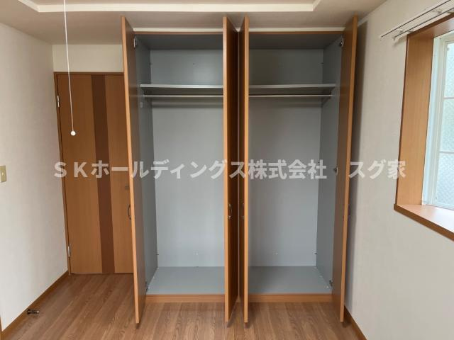 明和マンションⅠの収納|南側洋室収納