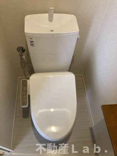 グリーンコーポ島の内　Ｂ棟のトイレ