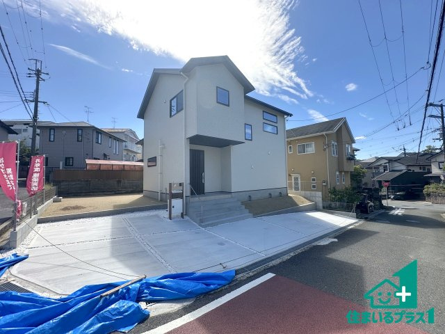 ●3(土)4(日)現地案内可能！　奈良市あやめ池北　第1期　限定1邸の外観|安心の10年保証！外観を美しく保ち、雨水で汚れを落とします！気になることがありましたら、お気軽にお問い合わせください！