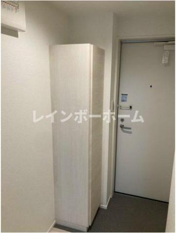 カインドネス新秋津の玄関|※同棟別室