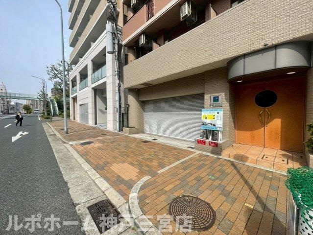 エステムコート神戸・県庁前Ⅱのエントランス