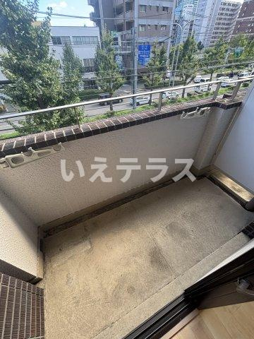 サングレイス山手館のバルコニー