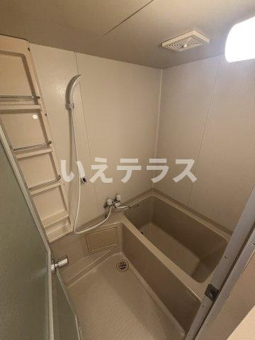 サングレイス山手館の浴室