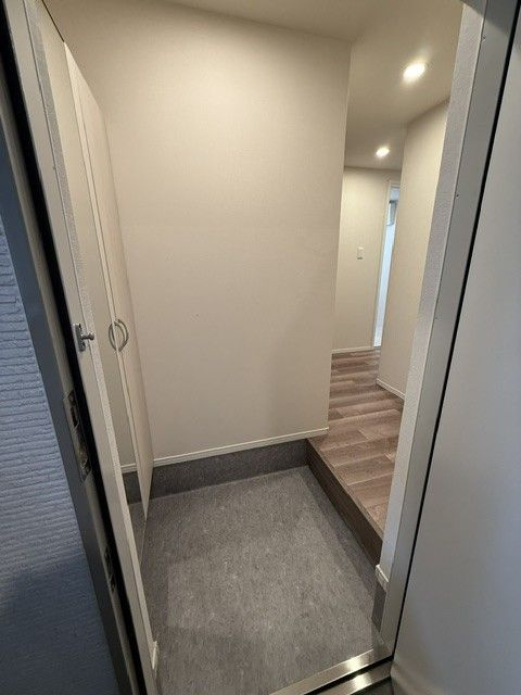 【バルコニー】