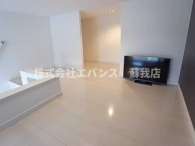 【寝室】 | メゾン本千葉 | 落ち着いて過ごせるお部屋なので、寝室にいかがでしょうか
