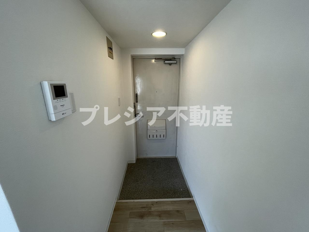 レジデンシア甲子園口の玄関