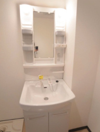 Fragrance　Windの洗面所|※同物件他部屋の参考写真です。