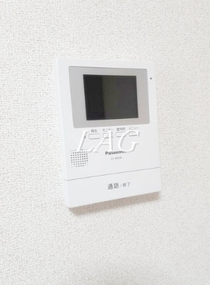 【セキュリティ】 | サニーベールＫ | モニター付きインターホンです。