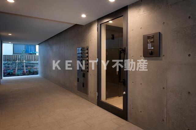 【エントランス】 | Ｂａｒｋ　Ｌａｎｅ武蔵小山Ⅱ | 毎日通るエントランスはこのようになっています