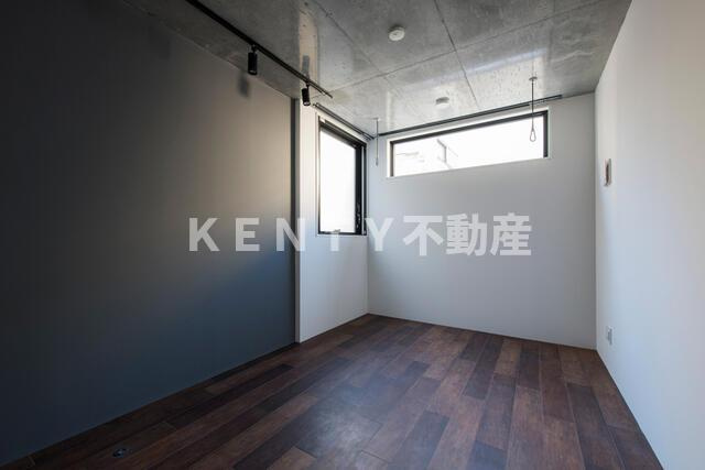 【寝室】 | Ｂａｒｋ　Ｌａｎｅ武蔵小山Ⅱ | 落ち着いて過ごせるお部屋なので、寝室にいかがでしょうか