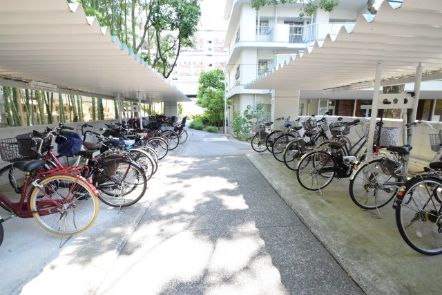 【駐輪場】 | 北緑丘第三住宅12号棟 | エイブルだけの嬉しいサービス、ご用意しております。詳細は、お気軽に当社までお問合せ下さいませ！