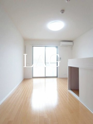 【居間・リビング】 | リブリ・チヒロ 壱番館 | 洋室のお部屋です。