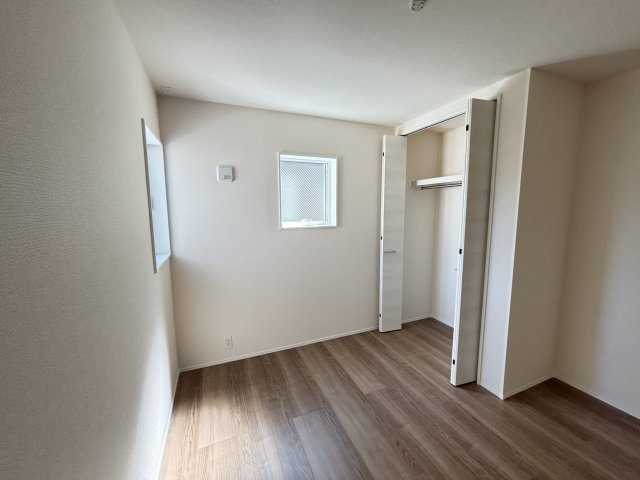 名古屋市南区南野2丁目71番『仲介手数料無料』新築一戸建て・建売の洋室